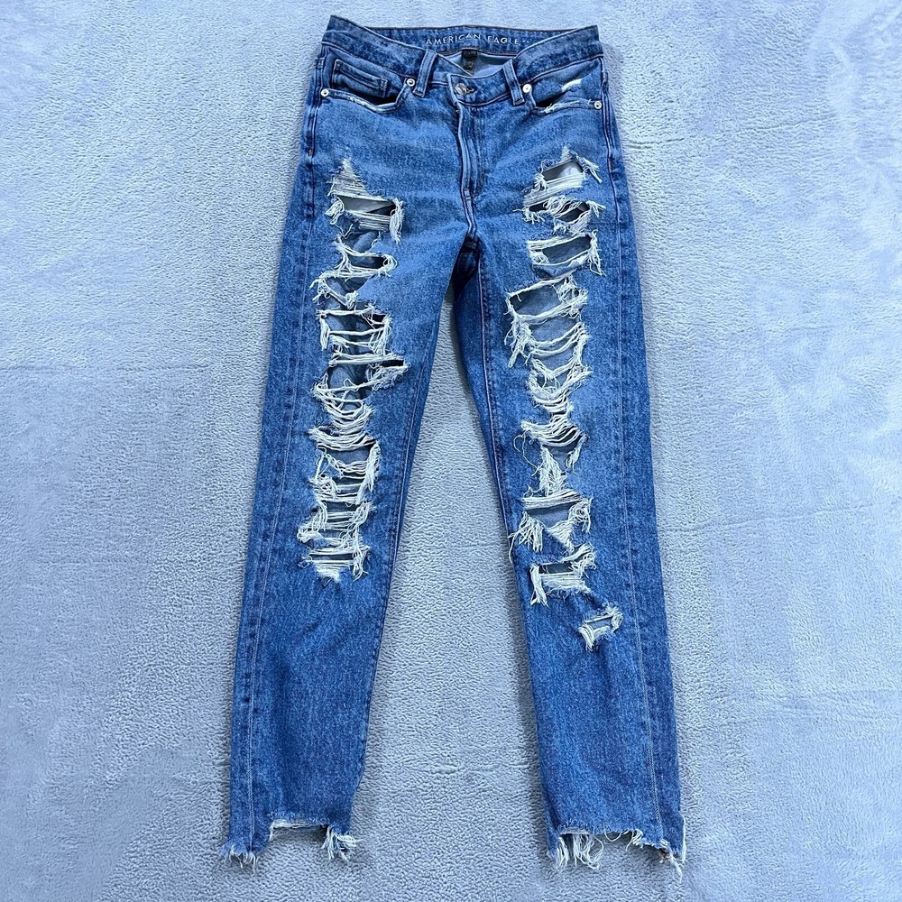 American Eagle Highest Rise Mom Jean Women's 2 Distressed‎ Stretch Denim